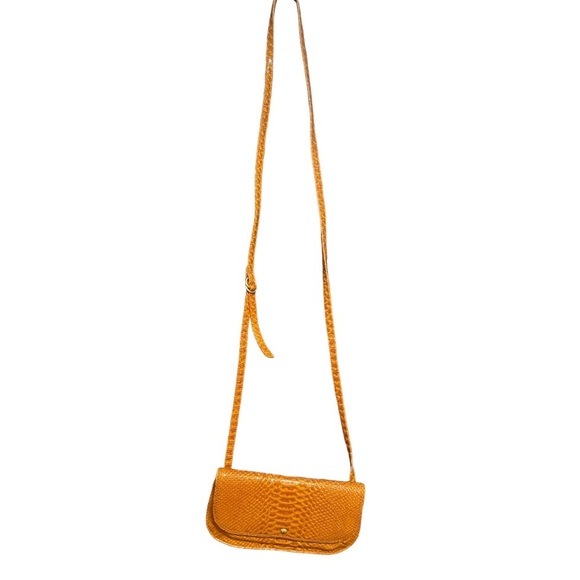 Hobo International Leather Crossbody Bag - Picture 6 of 9